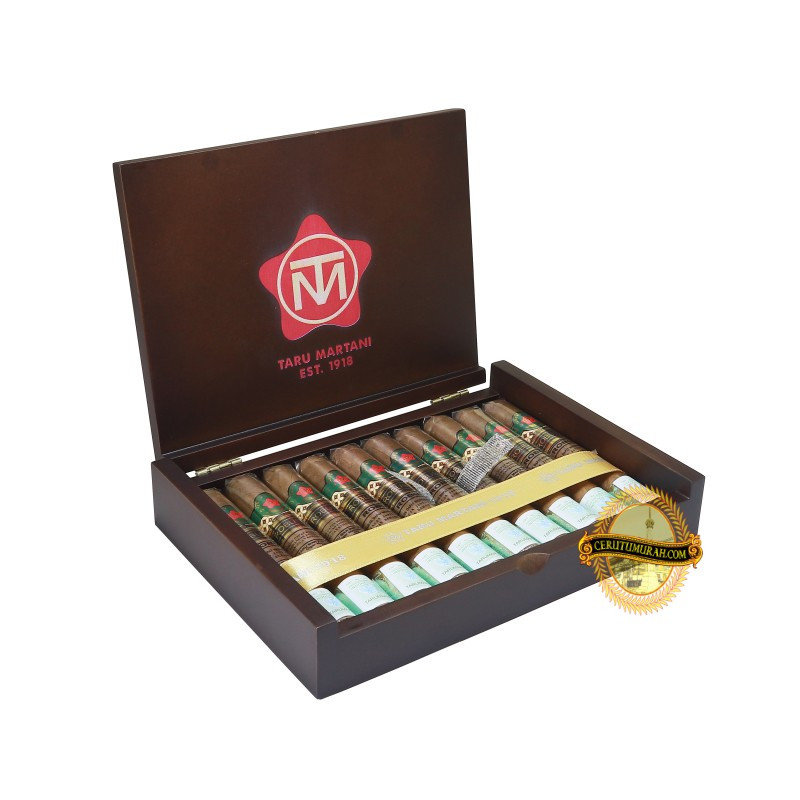 Royal Batik Robusto Box of 10