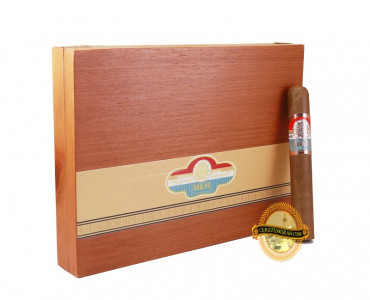 OORLOG SIGNATURE BOX OF 10